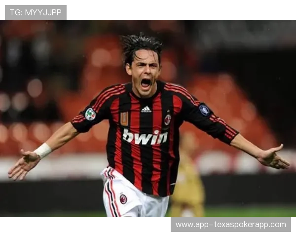 意乙:菲利普·因扎吉执教的巴勒莫主场3-0战胜维尔图斯恩特拉 意乙:菲利普·因扎吉执教的巴勒莫主场3-0战胜维尔图斯恩特拉